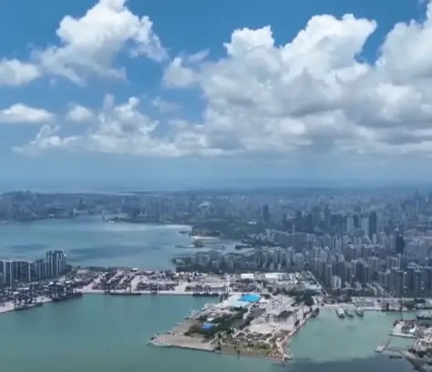 ���������г�������ɫ��������Ƭ��